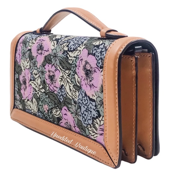 COACH Chain Clutch With Heritage Floral Crossbody - Picture 4 of 14